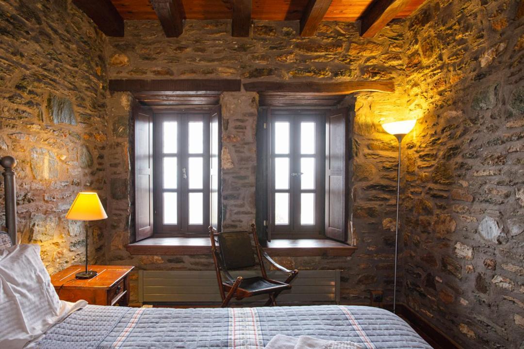 Palio Eleotrivio Guesthouse Agios Lavrentios Esterno foto