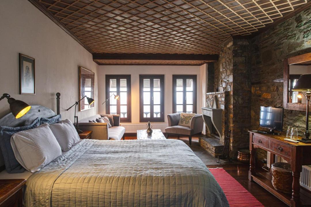 Palio Eleotrivio Guesthouse Agios Lavrentios Esterno foto